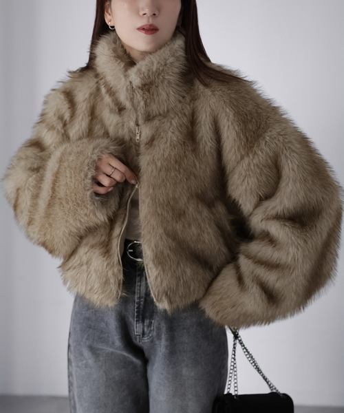 Riberry（リベリー）の「ショート丈ダブルジップフェイクファーブルゾン（ブルゾン・レディース・ブラック/ベージュ系/ベージュ・FREE）」の17枚目の写真