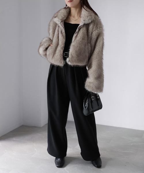 Riberry（リベリー）の「ショート丈ダブルジップフェイクファーブルゾン（ブルゾン・レディース・ブラック/ベージュ系/ベージュ・FREE）」の19枚目の写真