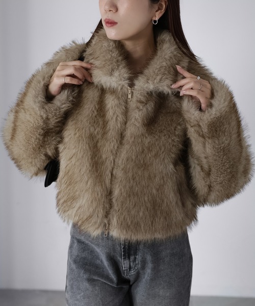 Riberry（リベリー）の「ショート丈ダブルジップフェイクファーブルゾン（ブルゾン・レディース・ブラック/ベージュ系/ベージュ・FREE）」の18枚目の写真