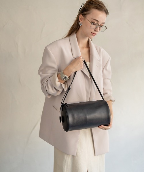 HAYNI（ヘイニ）の「Saoriさん&MAISON HAYNIコラボ Calmea noir カルメノワール｜MAISON HAYNI（ハンドバッグ・レディース・ブラック・FREE）」の20枚目の写真