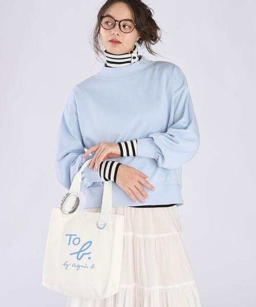 To b. by agnes b.(トゥービーバイアニエスベー)の「WEBスペシャル ロゴ コットン ボリュームスリーブ スウェットプルオーバー(ジャージ・レディース・ブルー系その他・40/38)」の1枚目の写真