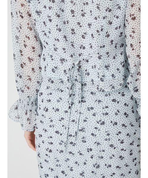 LILY BROWN(リリーブラウン)の「クラシックプリントカラーブラウス(シャツ/ブラウス・レディース・ライトベージュ/サックスブルー/ネイビー・F)」の10枚目の写真