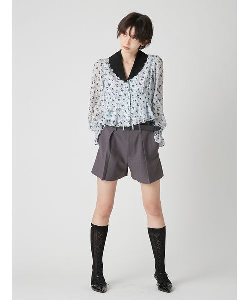 LILY BROWN(リリーブラウン)の「クラシックプリントカラーブラウス(シャツ/ブラウス・レディース・ライトベージュ/サックスブルー/ネイビー・F)」の13枚目の写真