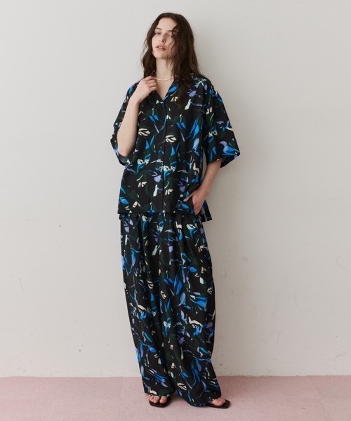 LA BELLE ETUDE（ラベルエチュード）の「オリジナルニュアンス柄リラックスパンツ（その他パンツ・レディース・ブラック/ライトグリーン・0/1）」の14枚目の写真