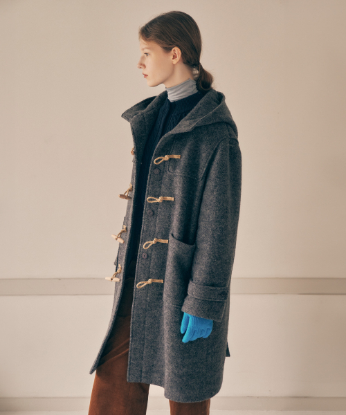 ROLAROLA(ロラロラ)の「HOOD DUFFLE LONG COAT GRAY(チェスターコート・レディース・グレー・FREE)」の2枚目の写真