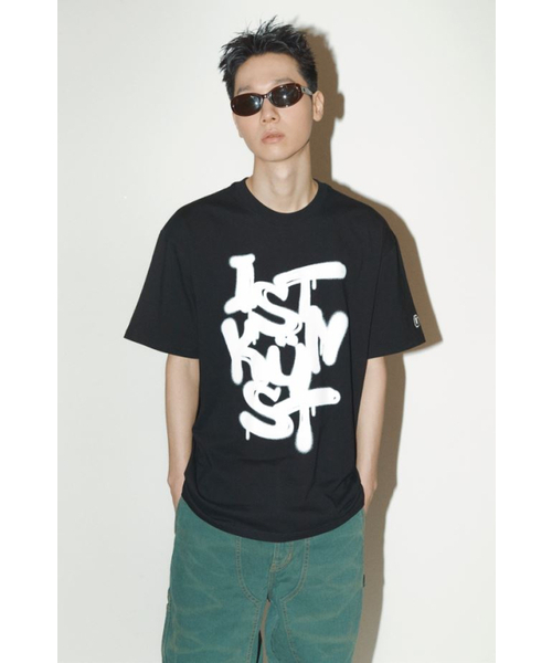 ISTKUNST(イストクンスト)の「GRAFFITI LOGO TEE_BLACK(IK2DMMT511A)(Tシャツ/カットソー・レディース・ブラック・S/M/L)」の4枚目の写真