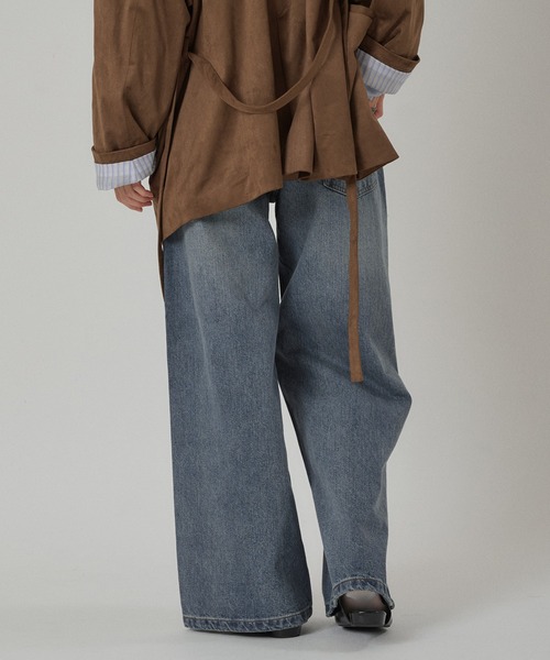 MUHET(ミュエータ)の「belted denim pants / ベルト付きデニムパンツ(デニムパンツ・レディース・インディゴブルー/ライトインディゴブルー・SMALL/MEDIUM/LARGE)」の5枚目の写真
