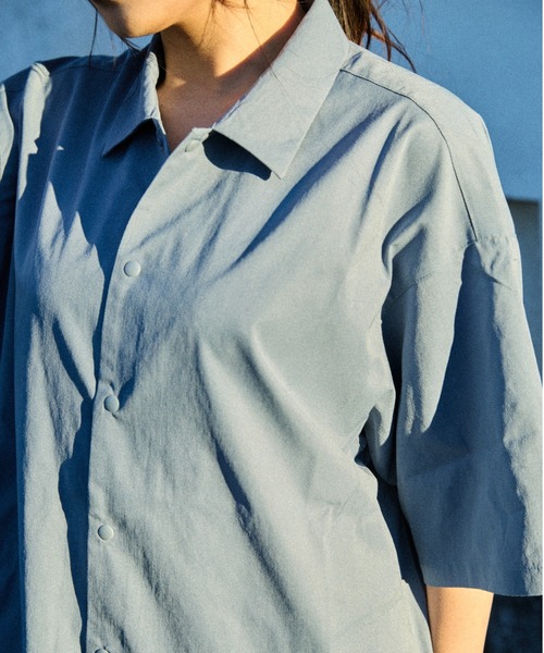 ムラサキスポーツ(ムラサキスポーツ)の「DEAR LAUREL/ディアローレル SHORE TECH SS SHIRT 【セットアップ対応】半袖シャツ DL26S-2402(シャツ/ブラウス・メンズ・グレー/オリーブ/ブラック/ブラウン系その他/グレー系その他・XL/L/M)」の8枚目の写真