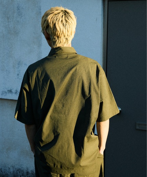 ムラサキスポーツ(ムラサキスポーツ)の「DEAR LAUREL/ディアローレル SHORE TECH SS SHIRT 【セットアップ対応】半袖シャツ DL26S-2402(シャツ/ブラウス・メンズ・グレー/オリーブ/ブラック/ブラウン系その他/グレー系その他・XL/L/M)」の16枚目の写真