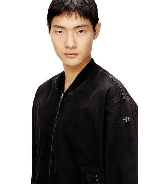 DIESEL（ディーゼル）の「メンズ デニムジャケット D-GUZ（デニムジャケット・メンズ・ブラック系その他・LARGE）」の3枚目の写真