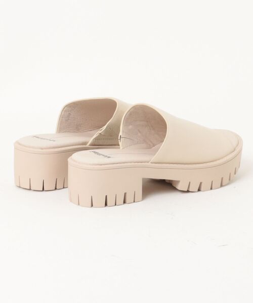 Mollini(モリーニ)の「【Mollini/モリーニ】レザーサンダル 厚底 フラットサンダル(サンダル・レディース・ブラック/ベージュ・37/38/36)」の3枚目の写真