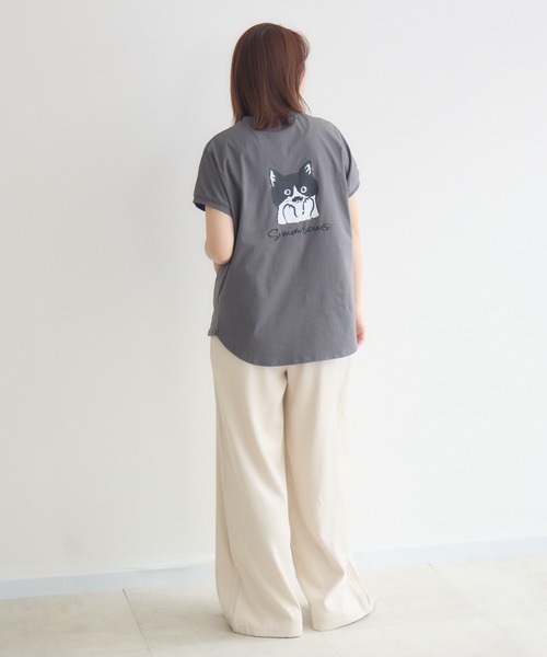 meeny miny（ミーニーマイニー）の「【meeny miny】CAT & BAKES 9456『わんこBANDOとPEPPE』Tシャツ（Tシャツ/カットソー・レディース・ベージュ/ホワイト/チャコールグレー・M-L/S-M）」の10枚目の写真