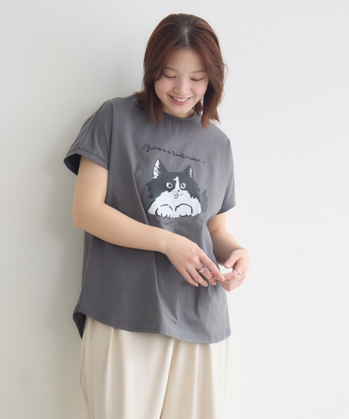 meeny miny（ミーニーマイニー）の「【meeny miny】CAT & BAKES 9456『わんこBANDOとPEPPE』Tシャツ（Tシャツ/カットソー・レディース・ベージュ/ホワイト/チャコールグレー・M-L/S-M）」の13枚目の写真