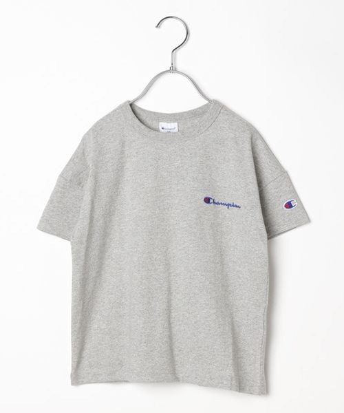Champion（チャンピオン）の「[新色登場!!160cmまで♪]【Champion(チャンピオン）】ルーズフィットT(KIDS)（Tシャツ/カットソー・キッズ・ブラック/ライトブルー/グレー/オフホワイト/ライトパープル/ネイビー・150cm/140cm/130cm/120cm/160cm）」の4枚目の写真