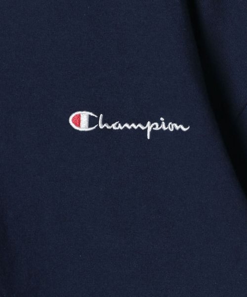 Champion（チャンピオン）の「[新色登場!!160cmまで♪]【Champion(チャンピオン）】ルーズフィットT(KIDS)（Tシャツ/カットソー・キッズ・ブラック/ライトブルー/グレー/オフホワイト/ライトパープル/ネイビー・150cm/140cm/130cm/120cm/160cm）」の19枚目の写真
