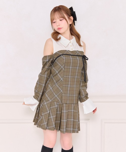 apres jour(アプレジュール)の「オープンショルダードッキングミニワンピース(ワンピース・レディース・ブラウン系その他/ブラック系その他・X-LARGE/フリー)」の9枚目の写真