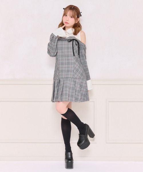apres jour(アプレジュール)の「オープンショルダードッキングミニワンピース(ワンピース・レディース・ブラウン系その他/ブラック系その他・X-LARGE/フリー)」の6枚目の写真