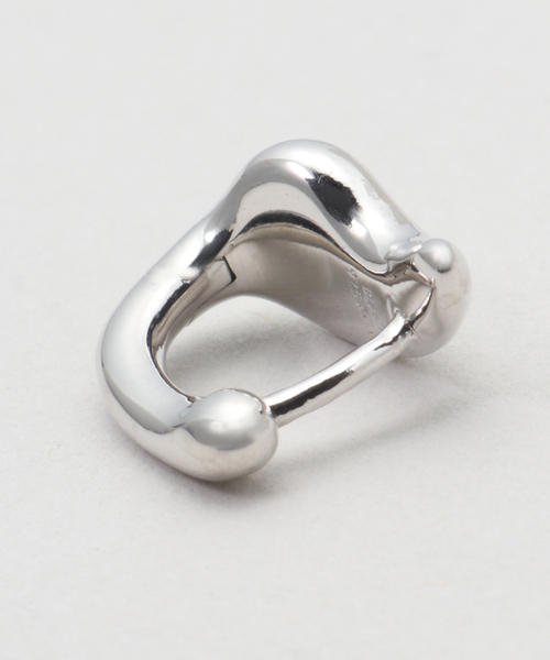 journal standard L'essage(ジャーナルスタンダードレサージュ)の「【MARIA BLACK/マリアブラック】 Sagene Trail Huggie Silver LEFT:ピアス(ピアス(片耳用)・レディース・シルバー・FREE)」の6枚目の写真