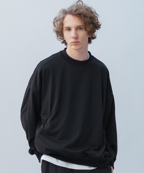 +phenix（プラスフェニックス）の「+phenix(プラスフェニックス) TECH SWEAT CREWNECK / テック スウェット クルーネック（スウェット・メンズ・ホワイト/ブラック/チャコール・L/M/XL）」の2枚目の写真