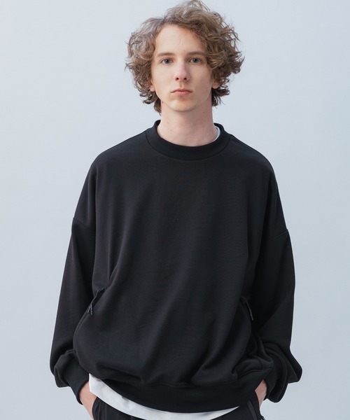 +phenix（プラスフェニックス）の「+phenix(プラスフェニックス) TECH SWEAT CREWNECK / テック スウェット クルーネック（スウェット・メンズ・ホワイト/ブラック/チャコール・L/M/XL）」の13枚目の写真