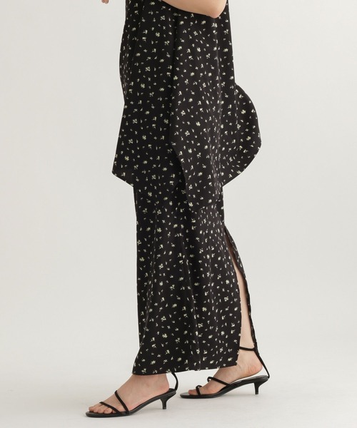 studio CLIP（スタディオクリップ）の「【daily CLIP】ミニフラワーストレートスカート（スカート・レディース・ブラック/ベージュ・FREE）」の6枚目の写真