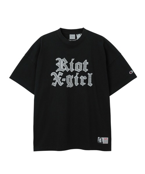 Champion（チャンピオン）の「Champion for X-girl FADED LOGO S/S BIG TEE DRESS（ワンピース・レディース・ブラック/ネイビー・S/M）」の8枚目の写真