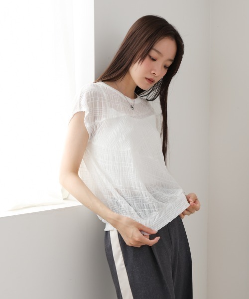 Bab(バブ)の「シャーリング切り替えトップス(Tシャツ/カットソー・レディース・オフホワイト/アイボリー/ブラック・FREE)」の7枚目の写真