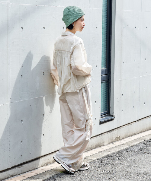 FREAK'S STORE（フリークスストア）の「Super Light Nylon ウエストギャザーパンツ＜セットアップ対応＞（カーゴパンツ・レディース・ブラウン/ナチュラル/ブラック・SMALL/MEDIUM）」の7枚目の写真