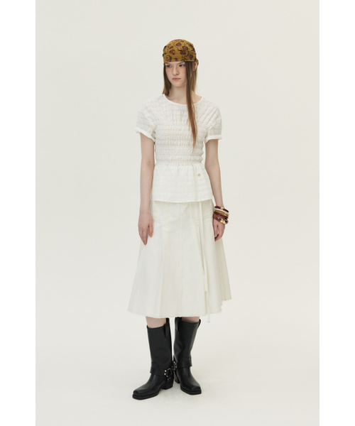 KUME(クメ)の「Smocked Checkered Blouse, White(シャツ/ブラウス・レディース・その他・MEDIUM/LARGE/SMALL)」の5枚目の写真