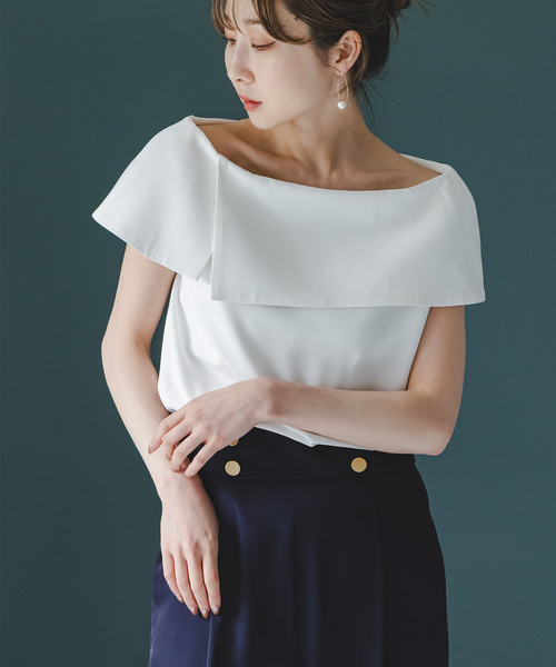 Noble(ノーブル)の「《WEB・ルクア大阪店限定追加》【洗える】ソフトツイルケープブラウス(シャツ/ブラウス・レディース・ホワイト/キャメル/ブラック・FREE)」の2枚目の写真