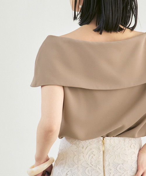 Noble(ノーブル)の「《WEB・ルクア大阪店限定追加》【洗える】ソフトツイルケープブラウス(シャツ/ブラウス・レディース・ホワイト/キャメル/ブラック・FREE)」の6枚目の写真