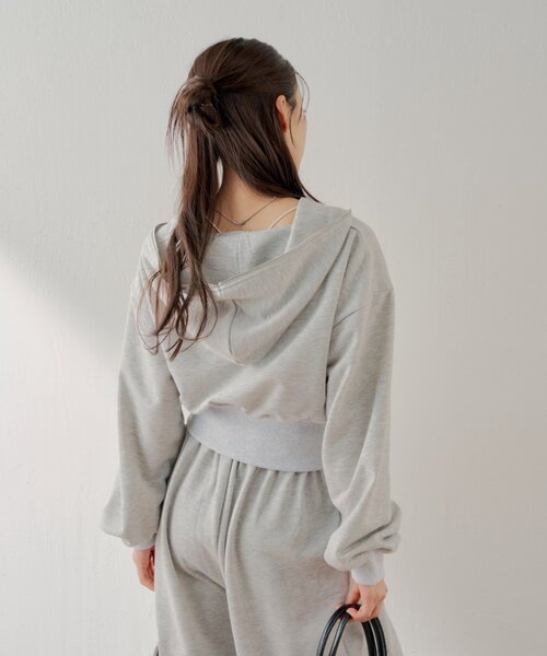 Chico（チコ）の「ダブルジップショート丈パーカー（パーカー・レディース・ホワイト系その他/ピンク/グレー・FREE）」の5枚目の写真