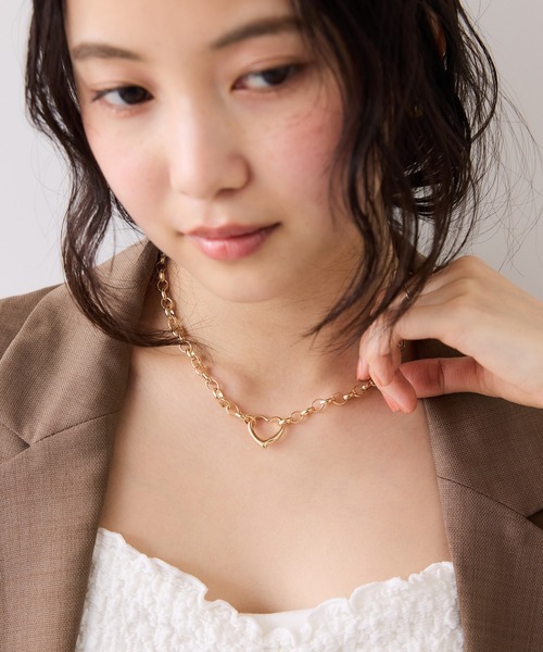 VIS(ビス)の「ハートリングトップチェーンネックレス(ネックレス・レディース・シルバー/ゴールド・FREE)」の3枚目の写真