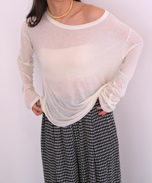 AKTE（アクテ）の「リラックスシアーロングTシャツ（Tシャツ/カットソー・レディース・ホワイト/チャコールグレー・FREE）」の3枚目の写真