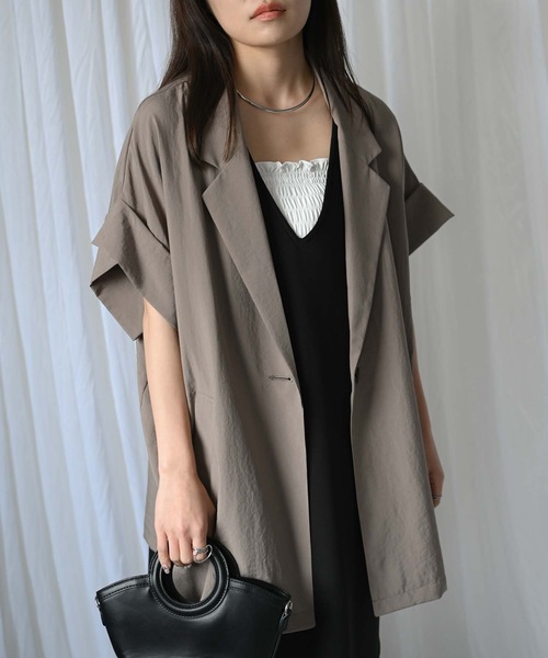 model：H157 着用サイズ：M