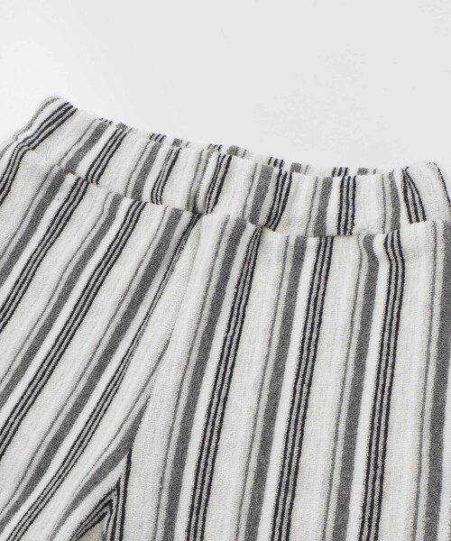 BeBe（ベベ）の「パイルランダムストライプハーフパンツ(80~150cm)（その他パンツ・キッズ・ブラック系その他・110cm/120cm/140cm/150cm/130cm）」の10枚目の写真