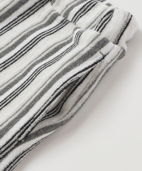 BeBe（ベベ）の「パイルランダムストライプハーフパンツ(80~150cm)（その他パンツ・キッズ・ブラック系その他・110cm/120cm/140cm/150cm/130cm）」の11枚目の写真