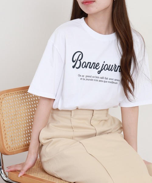 FUNALIVE(ファンアライブ)の「アソート立体ロゴプリントTシャツ 半袖(Tシャツ/カットソー・レディース・ライトグレー/ホワイト系その他/オフホワイト/チャコール/ホワイト・F)」の6枚目の写真