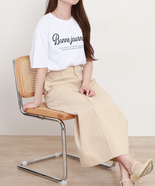 FUNALIVE(ファンアライブ)の「アソート立体ロゴプリントTシャツ 半袖(Tシャツ/カットソー・レディース・ライトグレー/ホワイト系その他/オフホワイト/チャコール/ホワイト・F)」の14枚目の写真