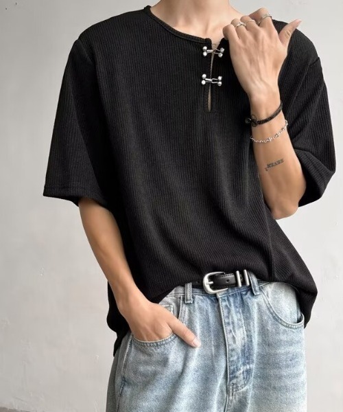 B.R.U(ブル)の「メタルホックヘンリーネックトップス(Tシャツ/カットソー・メンズ・ホワイト/グレー/ブラック・LARGE/MEDIUM)」の5枚目の写真