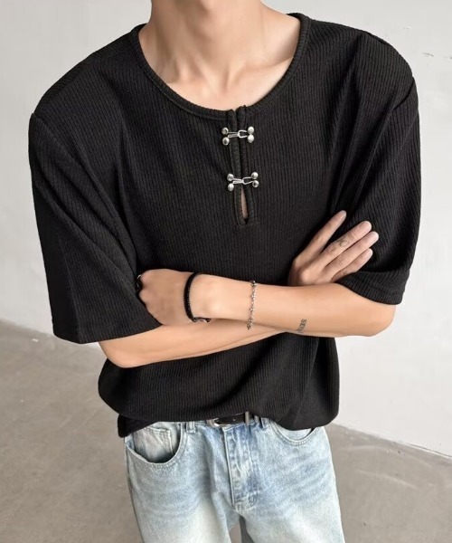 B.R.U(ブル)の「メタルホックヘンリーネックトップス(Tシャツ/カットソー・メンズ・ホワイト/グレー/ブラック・LARGE/MEDIUM)」の6枚目の写真
