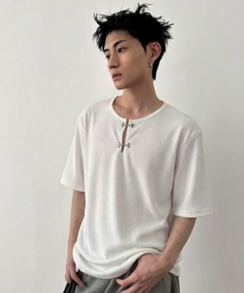 B.R.U(ブル)の「メタルホックヘンリーネックトップス(Tシャツ/カットソー・メンズ・ホワイト/グレー/ブラック・LARGE/MEDIUM)」の13枚目の写真