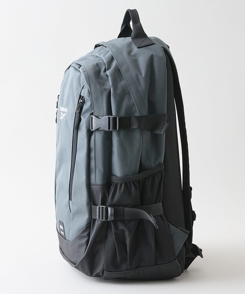 Reebok(リーボック)の「【Reebok/リーボック】【通勤・通学にちょうどいい27L A4サイズ対応】マルチポケットバックパック PC収納ポケット付き スポーツ ジム ストリート スポーティー リュック(バックパック/リュック・メンズ・アイボリー/チャコールグレー・FREE)」の8枚目の写真