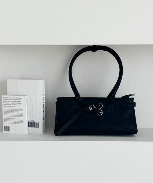 frunco(フランコ)の「ベルト付きナローハンドルBAG(ハンドバッグ・レディース・ブルー/ブラック/ブラウン/ピンク/ホワイト・FREE)」の19枚目の写真