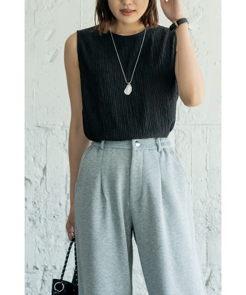 M.deux(エムドゥ)の「リラックス楊柳ノースリカットソー(Tシャツ/カットソー・レディース・ブラック・MEDIUM)」の1枚目の写真