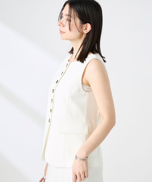 NOLLEY’S Sophi(ノーリーズソフィ)の「《セットアップ対応》ウォッシャブルドライシャンタンジレ(ベスト・レディース・ベージュ/オフホワイト・38)」の4枚目の写真