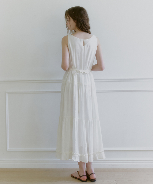MICANE（ミケーネ）の「ビレルカンカンロングドレス（ワンピース・レディース・クリーム・SMALL/MEDIUM/LARGE/X-LARGE/XX-LARGE）」の4枚目の写真