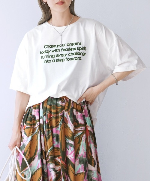 reca（レカ）の「配色フロッキーロゴプリントBIGTシャツ（Tシャツ/カットソー・レディース・オフホワイト/チャコールグレー/オートミール/ブルー系その他・FREE）」の8枚目の写真