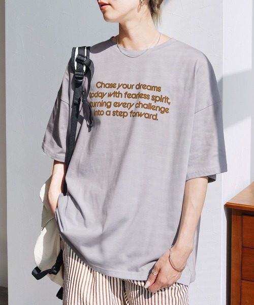 reca（レカ）の「配色フロッキーロゴプリントBIGTシャツ（Tシャツ/カットソー・レディース・オフホワイト/チャコールグレー/オートミール/ブルー系その他・FREE）」の17枚目の写真