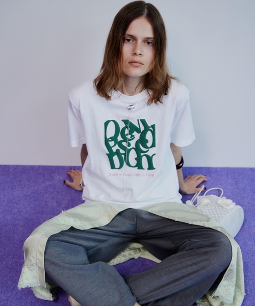 MAISON SPECIAL(メゾンスペシャル)の「Composed Logo T-Shirt/ComposedロゴTシャツ(Tシャツ/カットソー・レディース・ブラック/ブルー/ホワイト/ブラウン・FREE)」の5枚目の写真